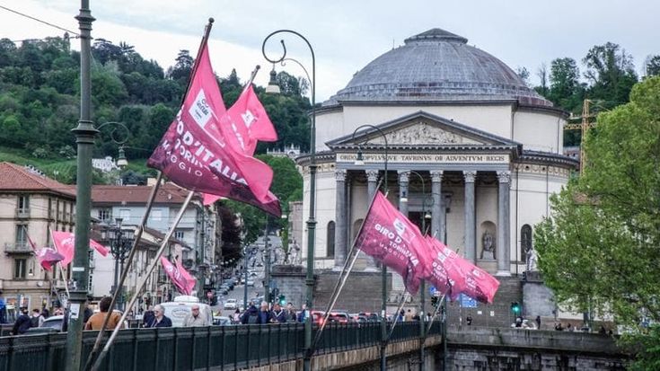 Giro d’Italia, la prima tappa Venaria Reale-Torino: il percorso e dove vederla in tv