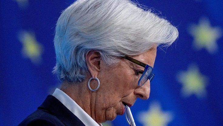 Recessione, per evitare la stagflazione le banche centrali devono bloccare il rialzo dei tassi 