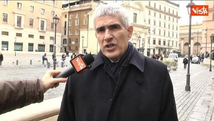 Casini sul Papa: "Gesto da autentico rivoluzionario"