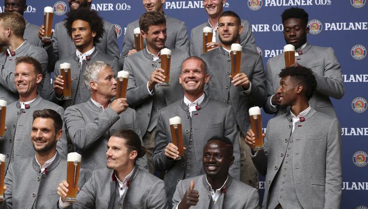 Bayern Monaco tra costumi e birra: l'unico che non beve è Mané
