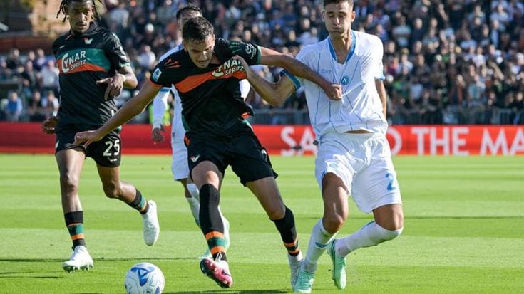 Le pagelle di Venezia-Napoli: Stankovic è una saracinesca, Lucca un fantasma