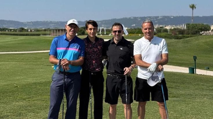 Vacanze pugliesi per Alessandro Del Piero. Weekend di sport sui campi del golf club di San Domenico