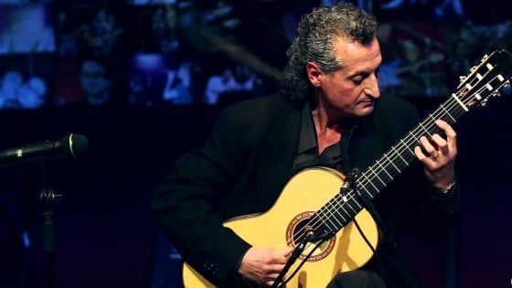 Il torinese Colonna: "La chitarra classica? Ora la faccio studiare con i Pink Floyd"