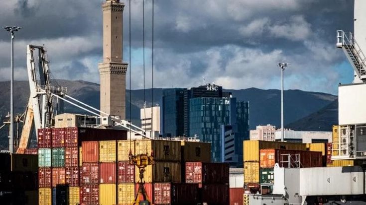 Liguria, quattro porti in cerca di una legge con la riforma in alto mare