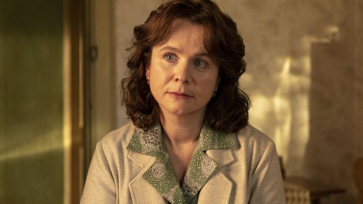 Emily Watson e la serie tv "Chernobyl": "Interpreto le storie di chi salvò l'Europa dalla catastrofe"