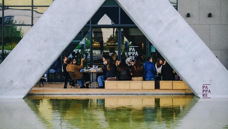 Il New York Times ora celebra Bologna: da “inferno turistico” a laboratorio del gusto