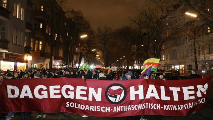 “Stranieri da sterminare”. Strage scuote la Germania