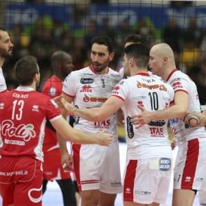 Volley, SuperLega: Trento campione d'inverno, Macerata batte Modena al tie break