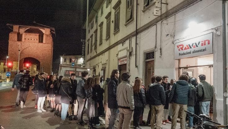 Cena a 9 euro: a Firenze il ristorante low cost che tutti sognano