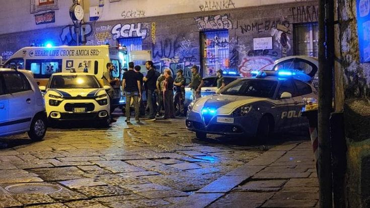 Violenza in centro storico, appello dopo l’ultimo raid. “Basta, adesso più polizia”