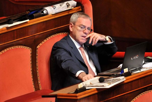 Chi prende il posto di Berlusconi, Di Giacomo: ''Sto con Alfano''