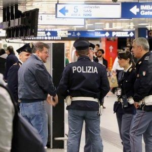 Sulla chat adesca una agente Fbi: finisce in carcere a Pontedecimo 