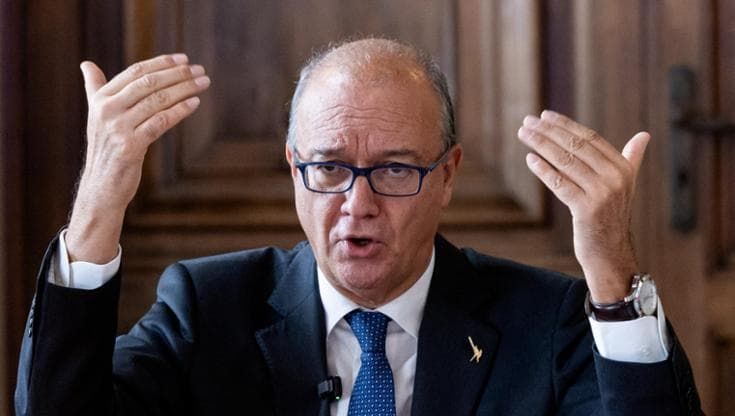Valditara a Palermo per gli stati generali della scuola, studenti pronti alla protesta in piazza