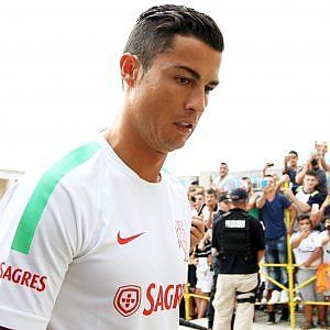 Perez coccola Ronaldo: "Impossibile vedere il Real senza di lui"