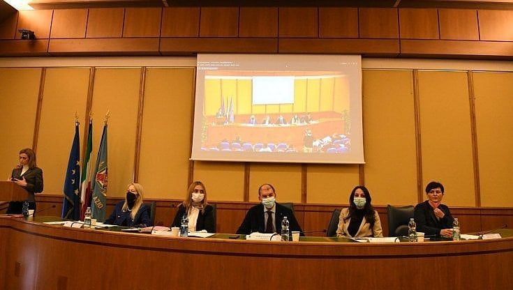 Giornata dell'infanzia in Regione. Il presidente del consiglio Vincenzi: "Rimuoviamo le disuguaglianze"