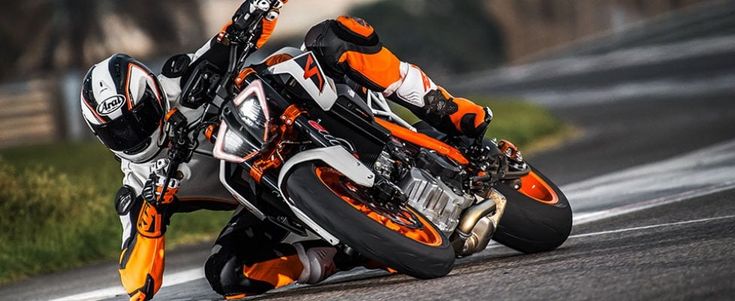 KTM, sicurezza in primo piano