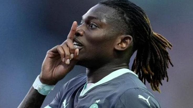 Leao e Theo, poca grinta contro il Parma. Se i leader svaniscono il Milan non va. Il portoghese zittisce un tifoso e poi si scusa sui social