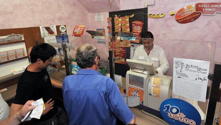 Febbre da Superenalotto, in Toscana giocate cresciute del 69%