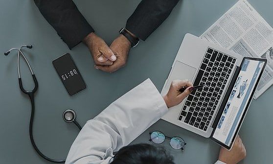 La digital health conquista i medici italiani