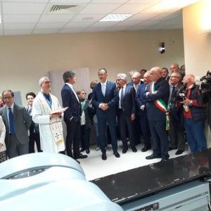  Potenza, inaugurato il reparto di radioterapia oncologica all'ospedale San Carlo