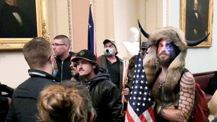 La grande promessa dell’ibogaina: così la destra Usa promuove le droghe psichedeliche