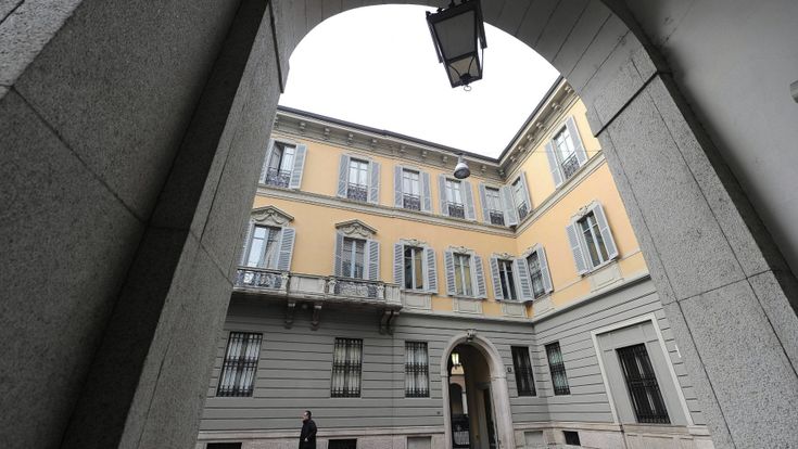 Del Vecchio, lo sgarbo Ieo e Trieste: è partito l'assalto a Mediobanca