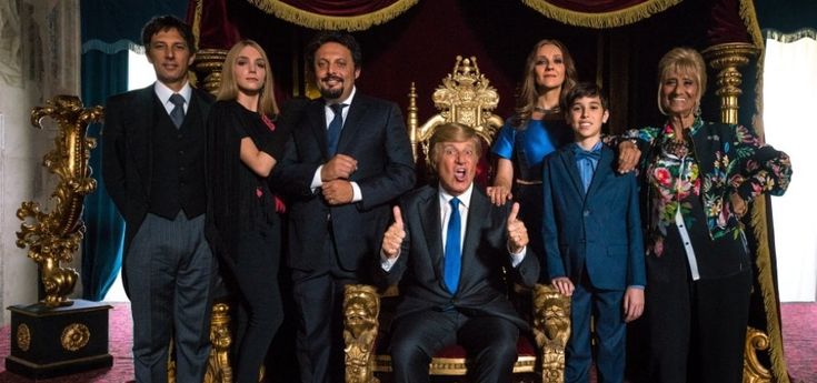 'Poveri ma ricchissimi' re del boxoffice natalizio