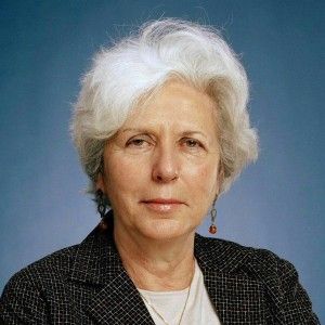 Marina Ottaway: "In Egitto questo governo ha sbagliato tutto, ora c'&egrave; spazio<br /> solo per gli estremisti"