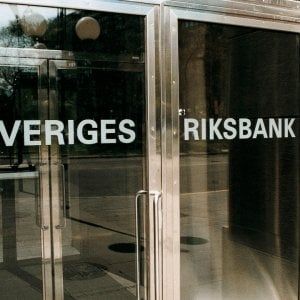Svezia, scontro governo-Riksbank: l'indipendenza della Banca centrale a rischio