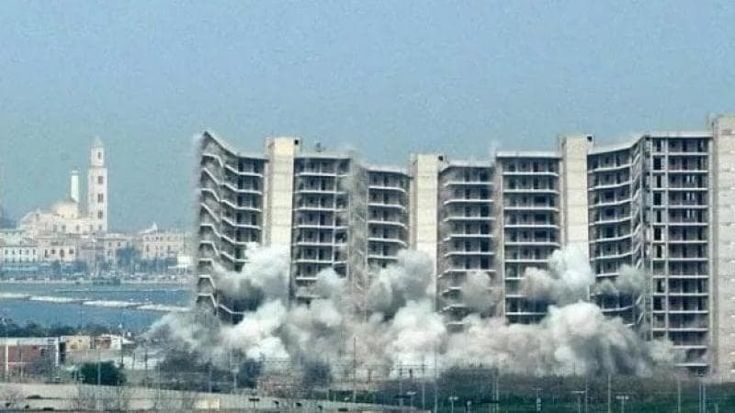 Costasud, via alla rivolta dei costruttori a Bari: “Scarsi i risarcimenti per Punta Perotti”