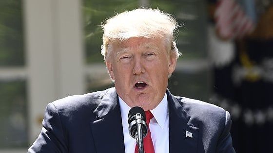  Clima, Trump conferma l'uscita degli Usa dagli accordi di Parigi. Obama: "Così si rifiuta il futuro"