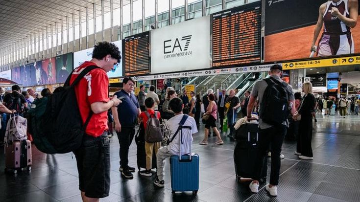 Treni, primo sciopero di 24 ore a settembre: niente partenze da lunedì 7 a martedì 8 settembre