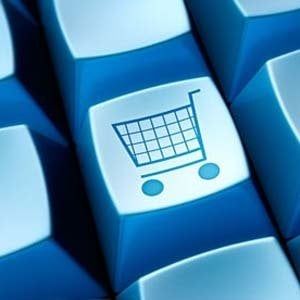 Acquisti in Rete: i consumatori non si fidano dei brand “senza macchia”