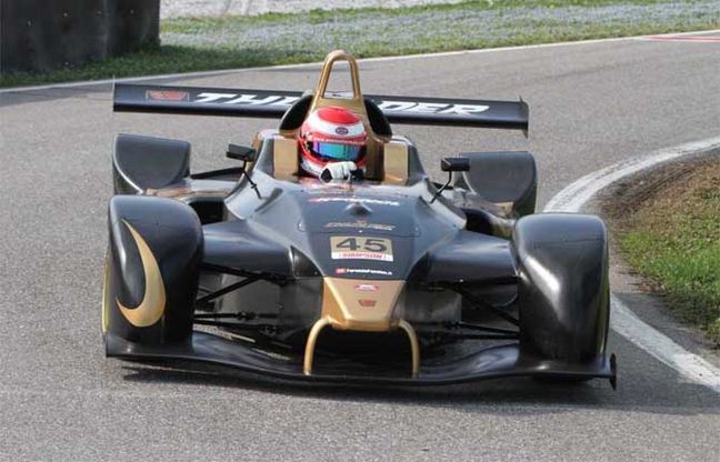 L’anima Aprilia Racing sbarca nelle corse automobilistiche