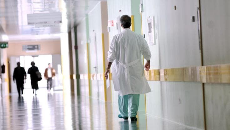 Sanità, ritocco in manovra al Fondo sanitario. Cresce la spesa per i farmaci