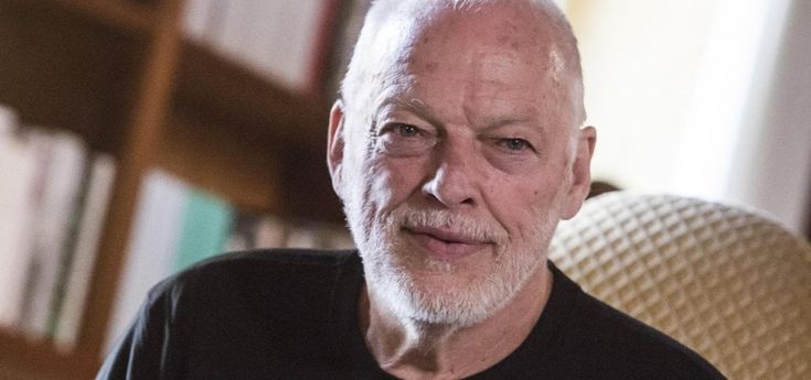David Gilmour incanta Roma: dai Pink Floyd a oggi, un trionfo di luci e suoni