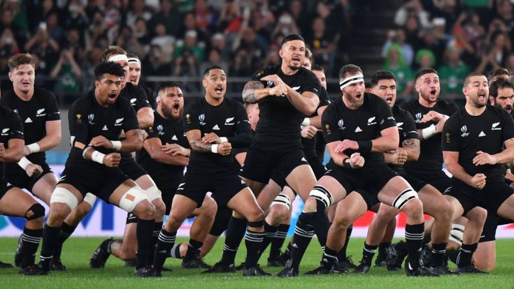 Rivolta contro la haka degli All Blacks: "È sleale e serve agli sponsor"