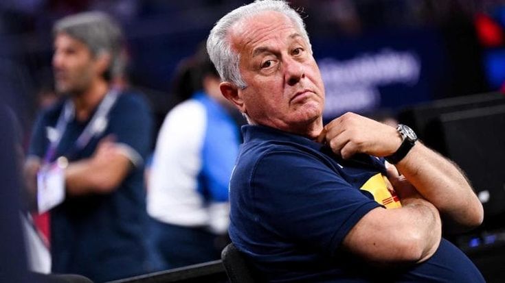 Velasco, l’oro sfumato e un’estate spericolata: “Grazie ragazze, mi prendo tutta la responsabilità”