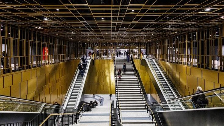 Anche la Bbc celebra la stazione Colosseo della metro C. “È la nuova attrazione dell’antica Roma”