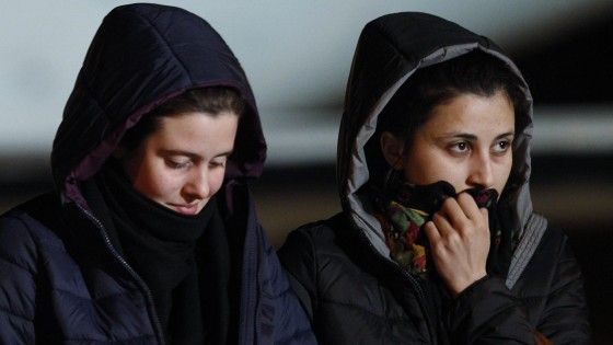 Quei giorni di paura dopo la strage di Parigi,  poi un nuovo video sblocca la trattativa 
