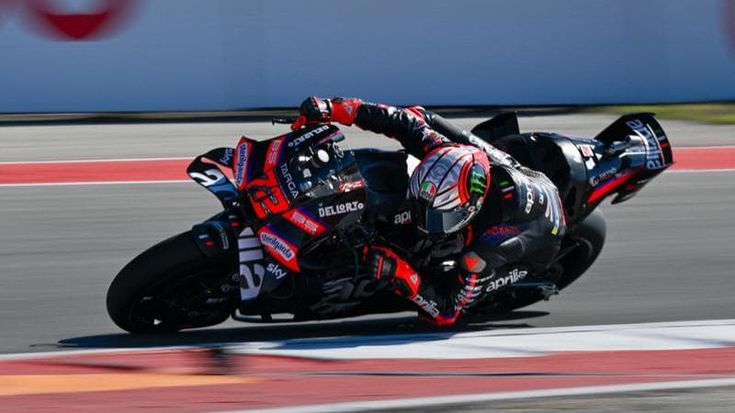 Bezzecchi trionfa davanti a Martin: dominio Aprilia a Austin