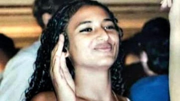Piazza Armerina, la madre della quindicenne suicida: “Mia figlia umiliata dalle compagne di scuola”. Disposta l’autopsia, i pm: “Non si deve tralasciare nulla”