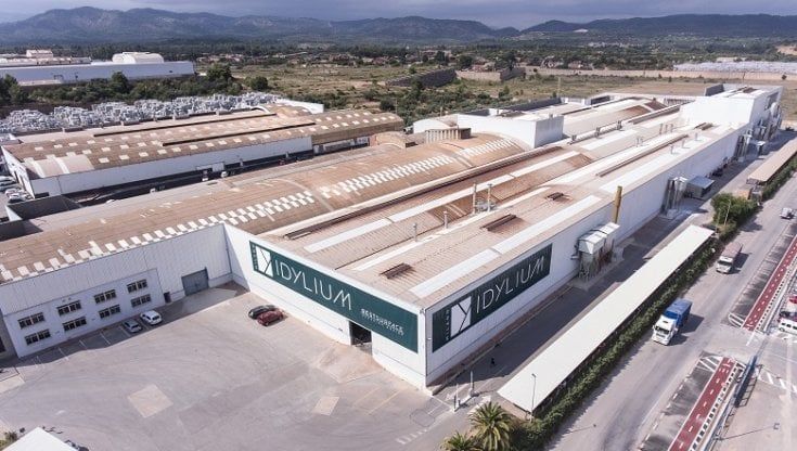 Ceramica, Laminam guarda all'estero e si allarga in Spagna