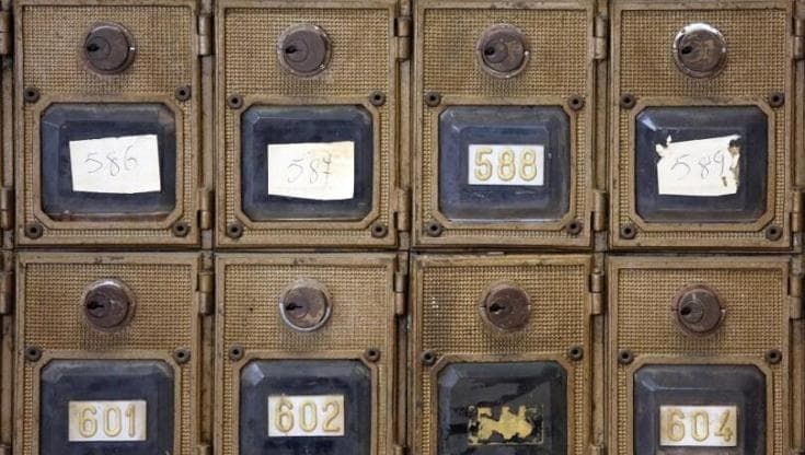 Il palazzo delle Poste apre il “casellario americano”