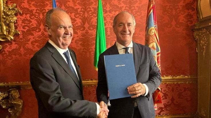 Autonomia, prima firma pre-intese. Zaia riceve Calderoli: “Tesoretto di 300 milioni per la sanità”
