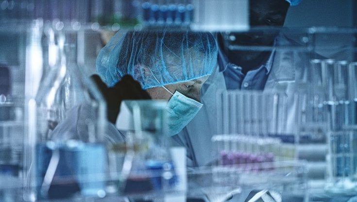 Antibiotici, antivirali o antinfiammatori: tutte le terapie contro il Covid
