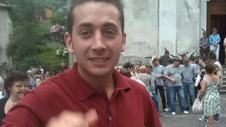 Daniele travolto da un tronco nel Bresciano: operaio e vigile del fuoco in cerca del paradiso