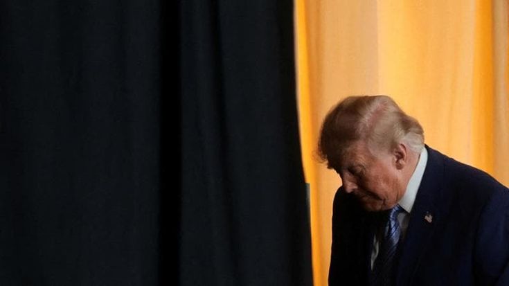 Trump verso l’escalation con l’Iran, invia truppe di terra. Missili Houthi sulle navi