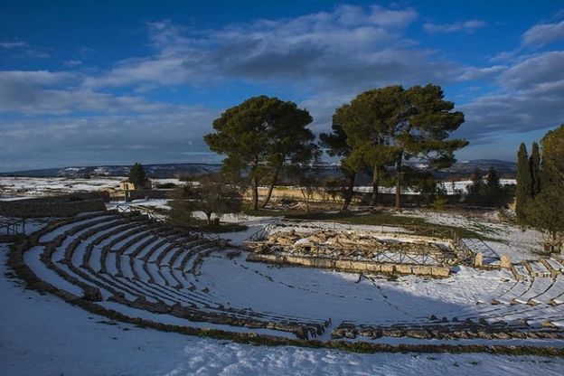 Palazzolo Acreide, il teatro greco chiuso per neve. Disagi per il maltempo a Siracusa
