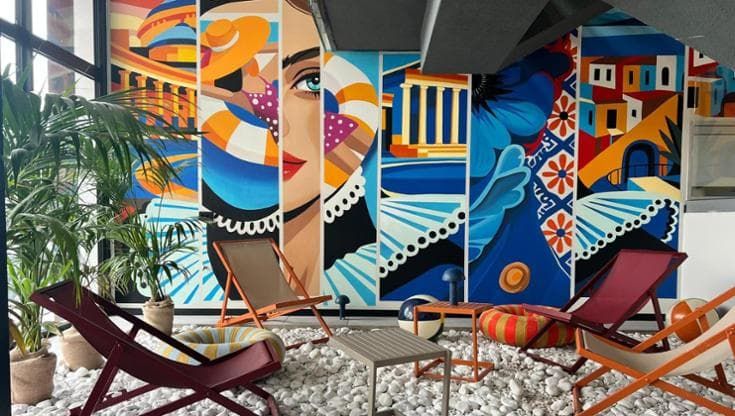 Napoli, un murale nel campus universitario di via Ferraris